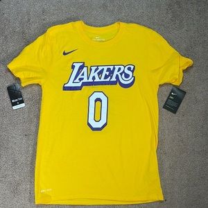 The Nike Tee/Lakers T-shirt, new with tags.  Number 0/kuzma dry fit gold size m